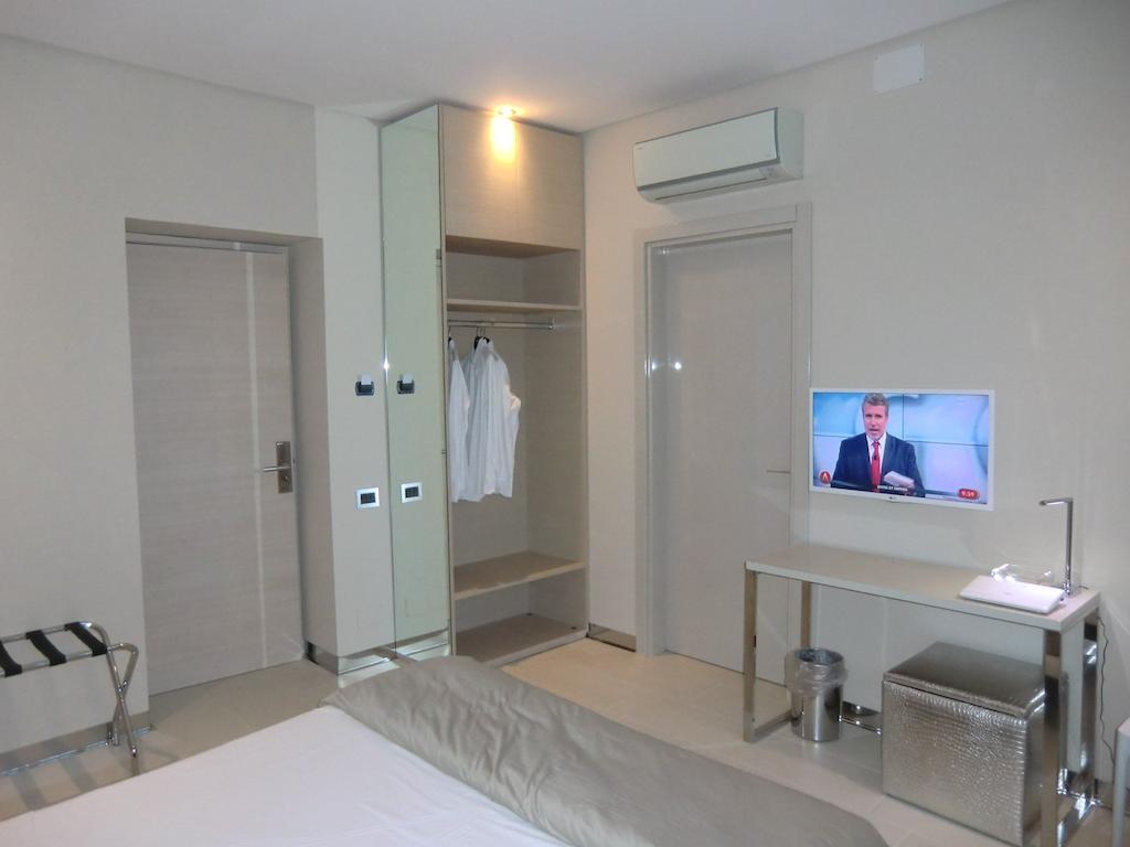 B&Beach Cagliari Guest House ห้อง รูปภาพ