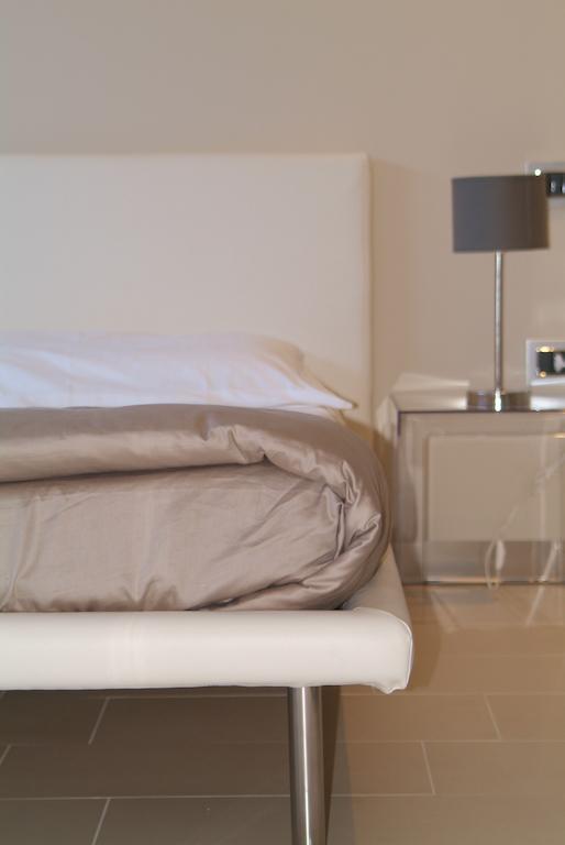 B&Beach Cagliari Guest House ภายนอก รูปภาพ