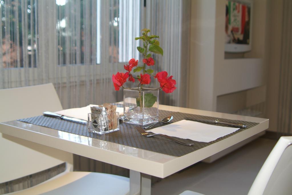 B&Beach Cagliari Guest House ภายนอก รูปภาพ
