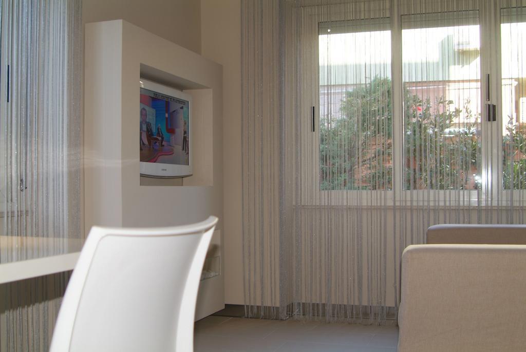 B&Beach Cagliari Guest House ภายนอก รูปภาพ